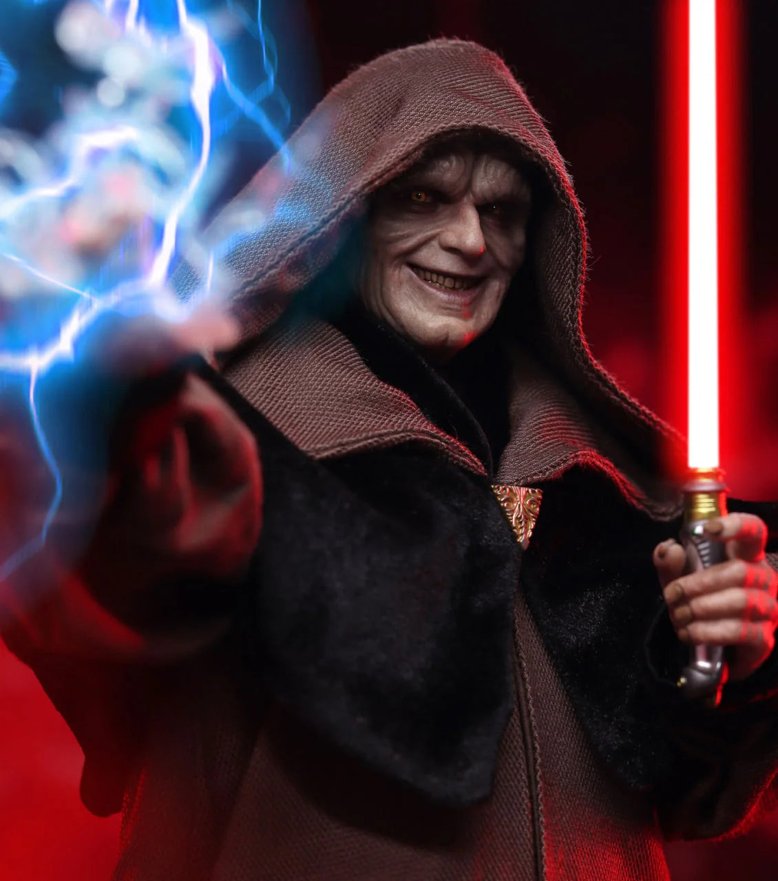 Hot Toys MMS745 Star Wars: Revenge of the Sith Darth Sidious